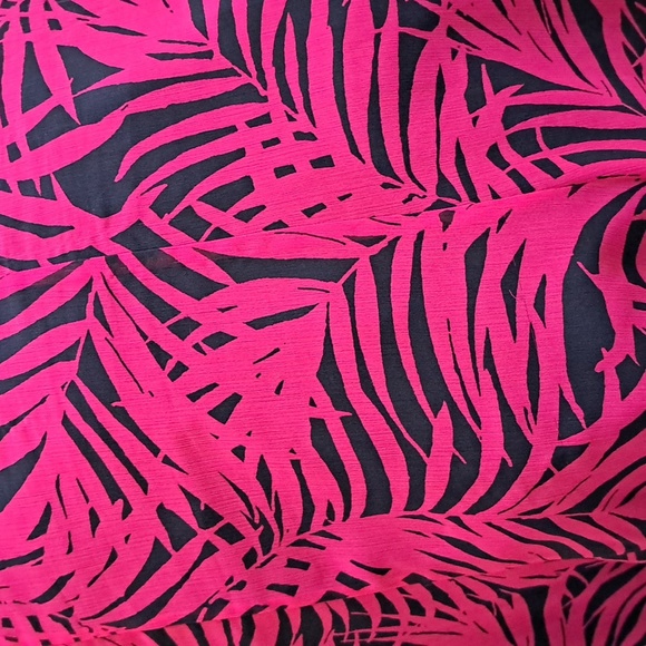 Le Suit Fusia/Black Tropical Lined Midi Skirt. Size 16 NWOT - Picture 6 of 8